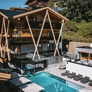 https://glemm-by-avenida-hotel-residences-hinterglemm.saalbachhinterglemmhotels.com