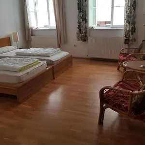 In Der Altstadt Nepomukb&b Innsbruck
