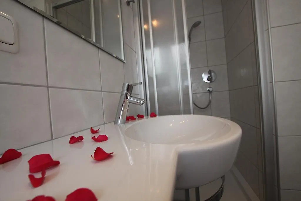 Pension Prantner Innsbruck Guest house
